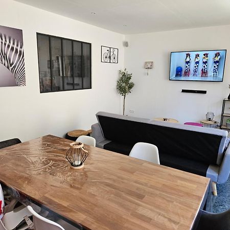 Appartement Complet 2 Chambres 6 Couchages La Jonquera Bagian luar foto